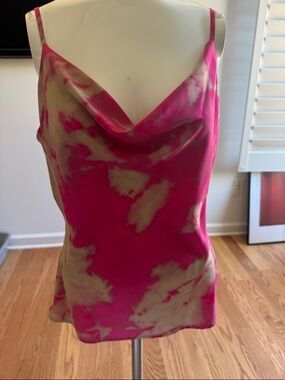 entro tie dye cowl neck cami top